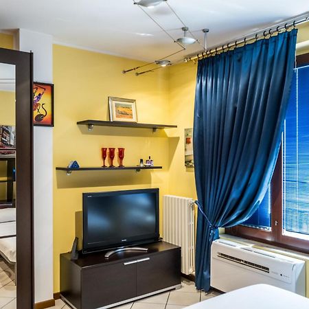 Cozy Suite Rogoredo Apartment Next To The Metro And Train Station 밀라노 외부 사진